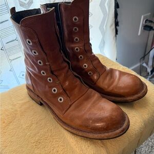 Moma Brown Leather Boots
